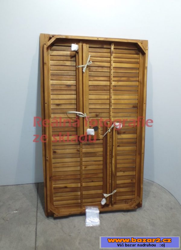 Zahradní stůl Fieldmann FDZN 4002, hnědý