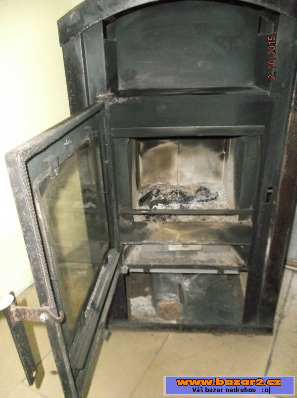 Prodám krbová kamna WAMSLER KF 108