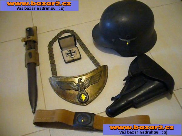 Nejvyšší ceny dám za staré vojenské věci do roku 1945