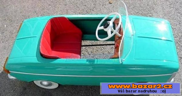 Koupím šlapací auto Moskvič