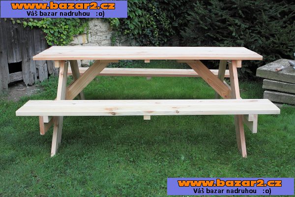 Zahradní nábytek pivní set