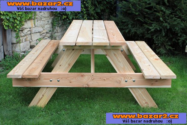 Zahradní nábytek pivní set