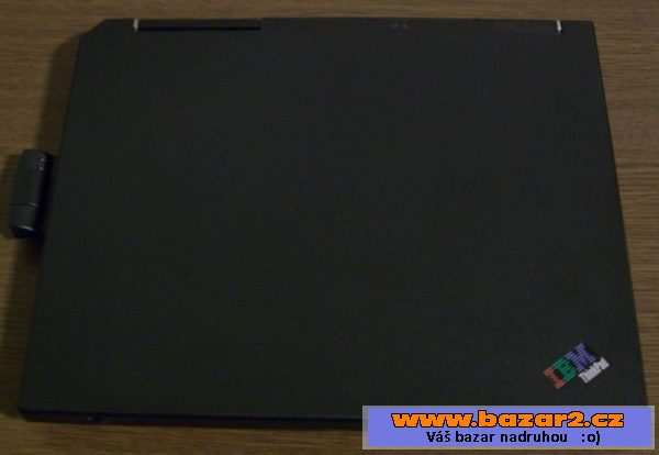 Špičkový notebook IBM ThinkPad R40