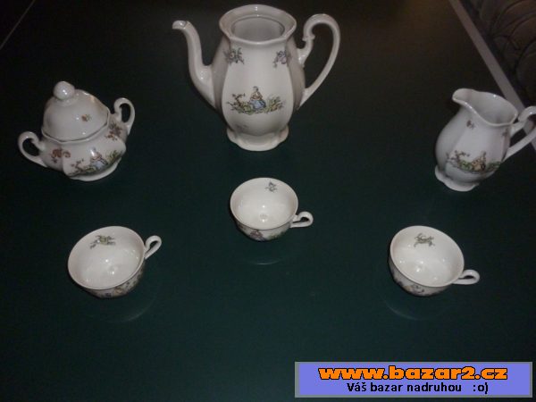 Prodám porcelán, mapy, odznaky