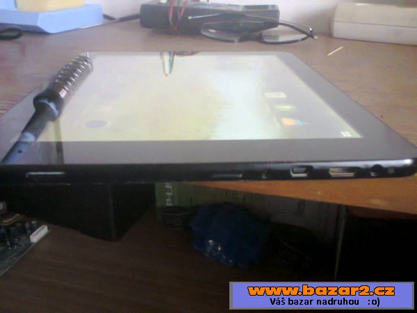 CnM Touchpad 9.7 jako nový!
