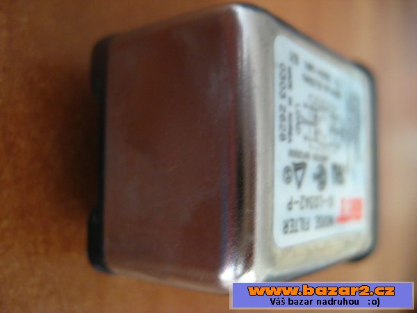 Noise filter 