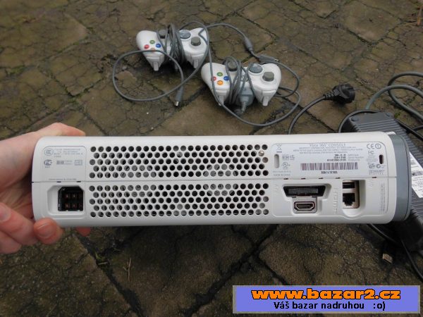 Xbox 360 20GB HDD ovladače kabely 
