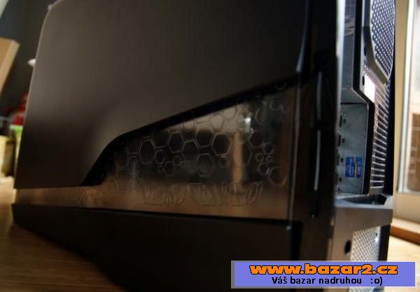 Herní PC Alienware Aurora - i7, SSD