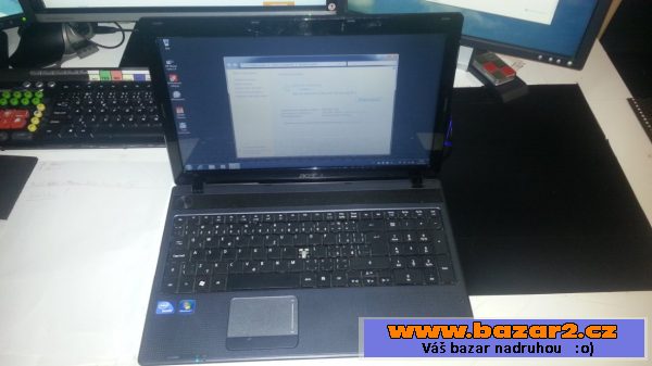 Acer Aspire 5333,  Intel Celeron
