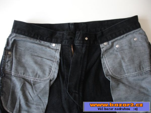 Super džíny Gap Black Jeans 
