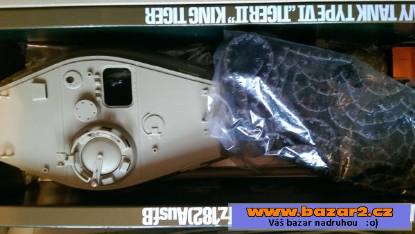 RC King Tiger 1/16 Tamyia