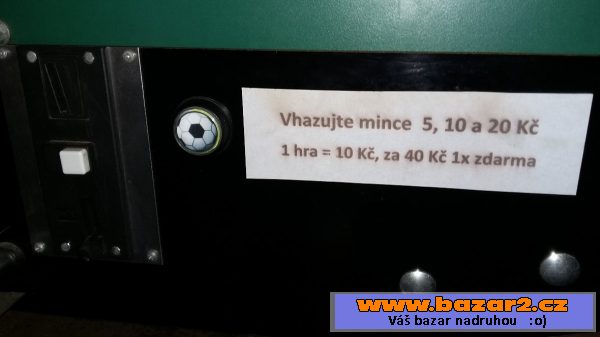 Elektornický stolní fotbal