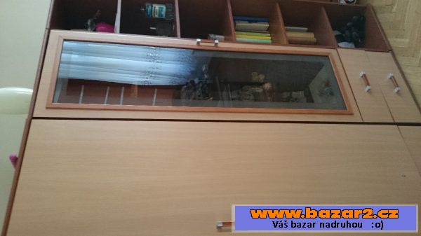 Zdarma za odvoz nábytek 