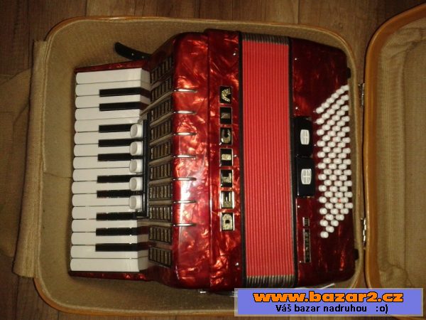 Harmoniku Delicia Junior III