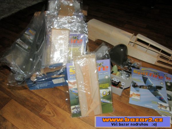 Model Letadla Spitfire měřítko 10:1