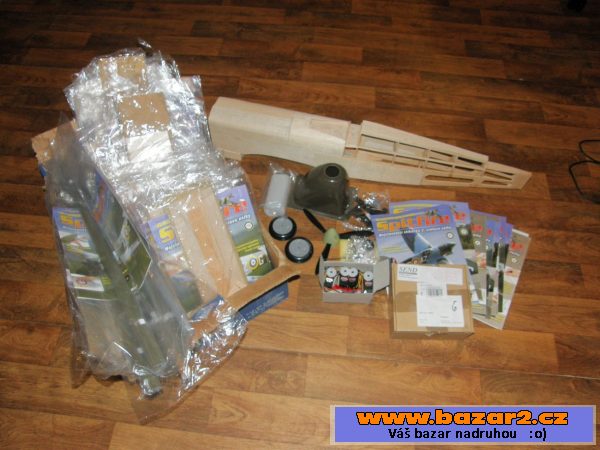 Model Letadla Spitfire měřítko 10:1