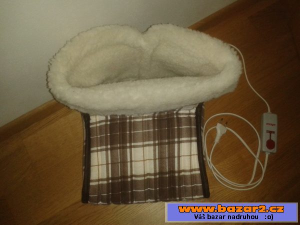 Elektrický vyhřívač nohou
