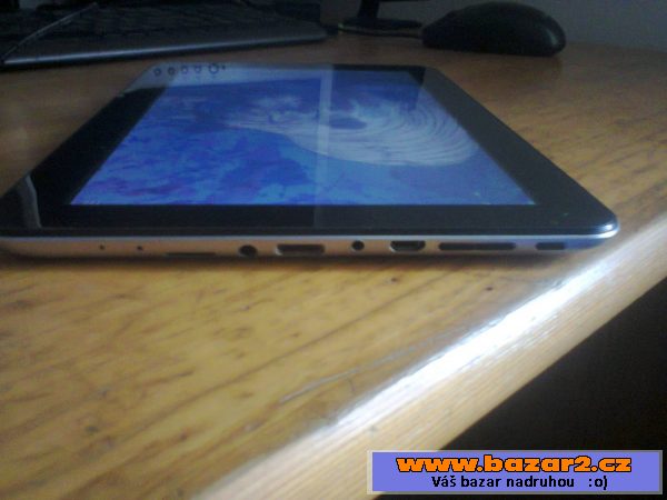Yarvik Tab10-400