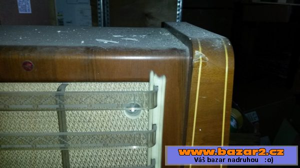 Staré rádio Tesla Máj 623 A