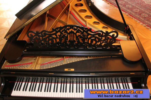 Klavír Bosendorfer Model 1 (282 cm)