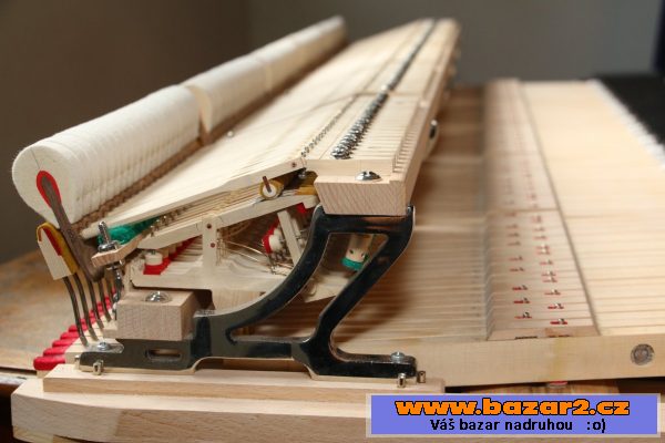 Klavír Bosendorfer Model 1 (282 cm)