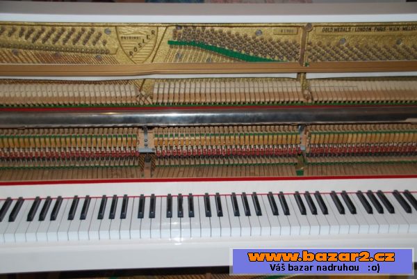 Prodám bílé pianino ROSLER m.114 