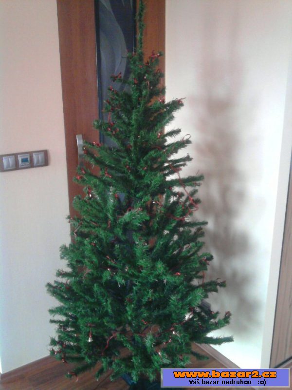  Vánoční stromek umělý,výška 180 cm