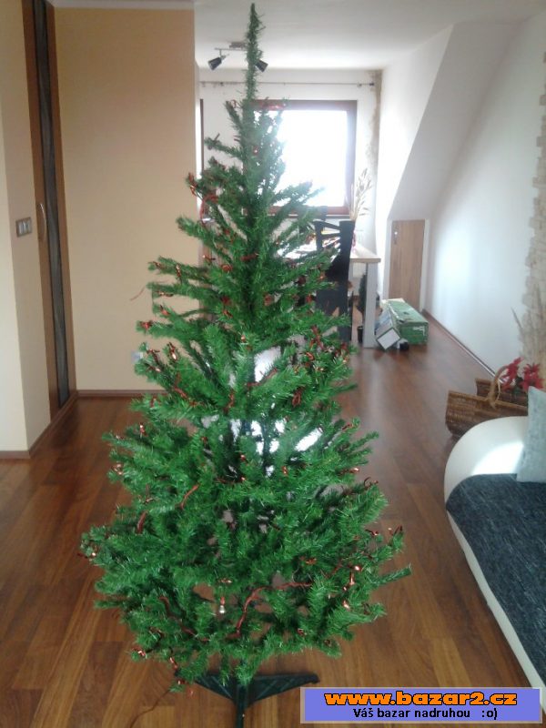  Vánoční stromek umělý,výška 180 cm