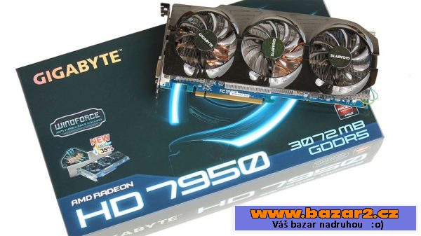 MB Sapphire Pure P67 Hydra, LGA1155