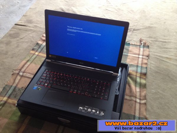 Acer V17 Nitro