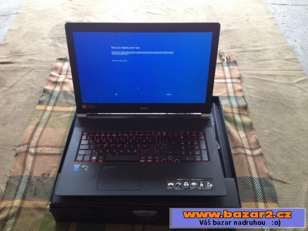 Acer V17 Nitro
