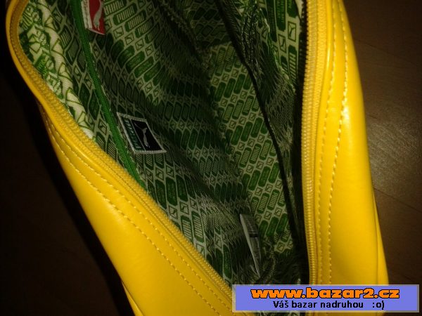 Taška zn. Puma Mono Flight + dárky