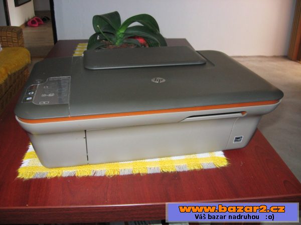 Tiskárnu HP 2050A levně