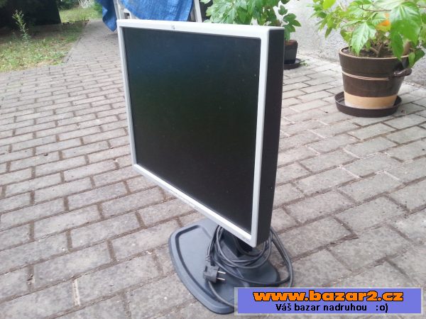 LCD monitor HP1955
