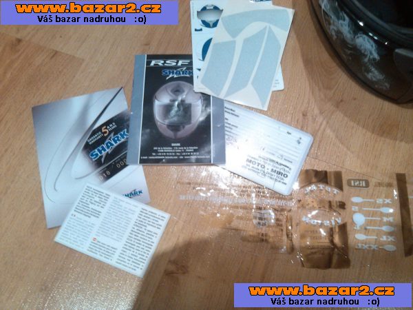 Přilba SHARK RSF 3 - verze SMOKE vel. M QC 38 - 1500 g 
