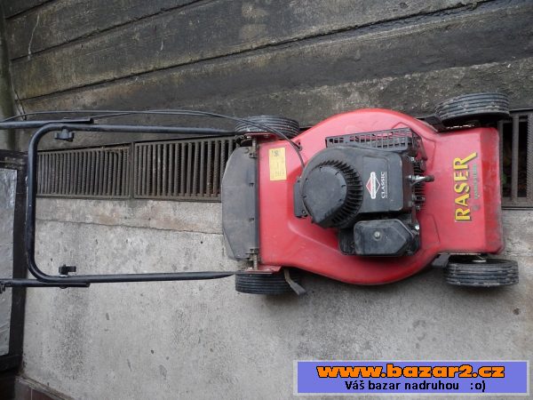 Benzinová sekačka Mountfield R484