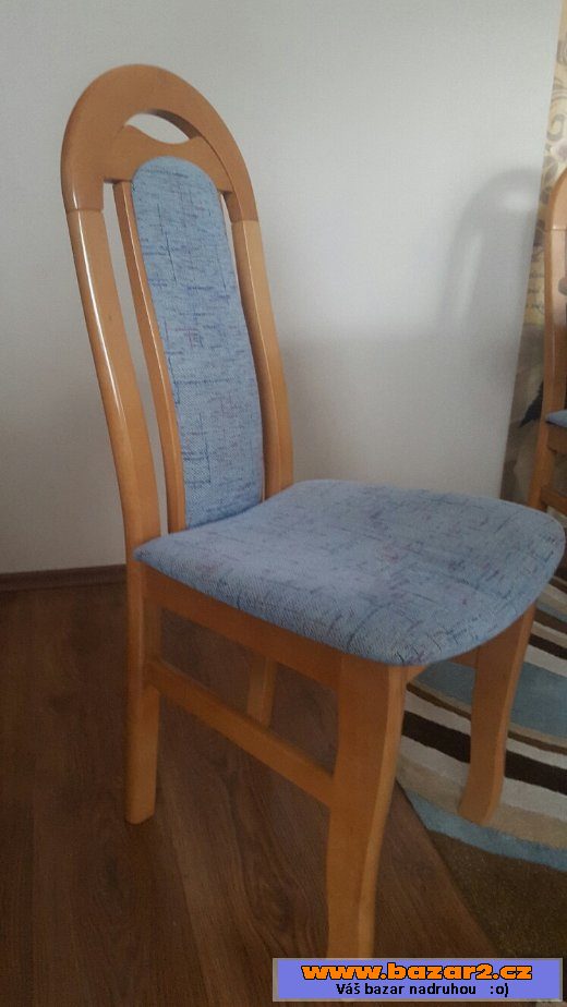 Jídelní stůl rozkládací + 6 židlí