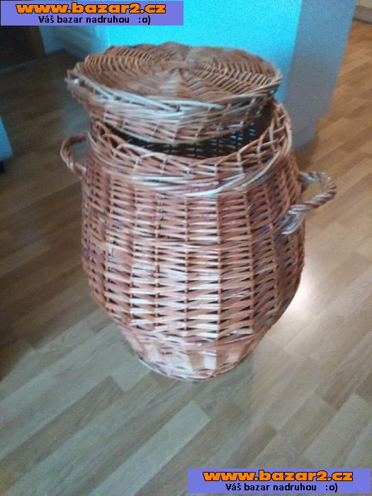 Proutěné koše na prádlo