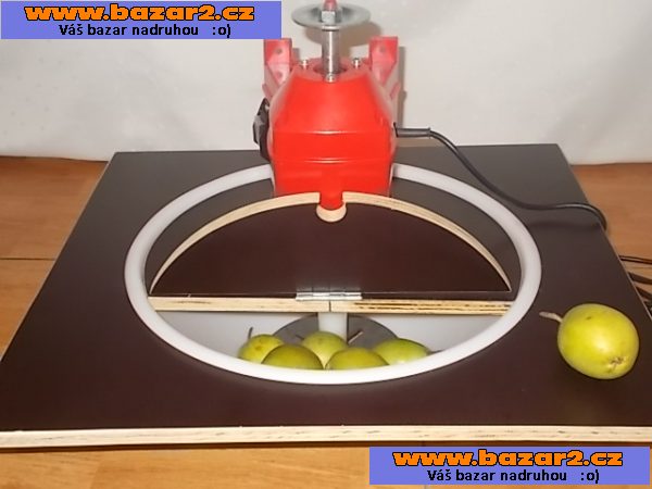 Dtrič ovoce, struhadlo na jabka,hrušky 220V/2900ot. váha 7kg
