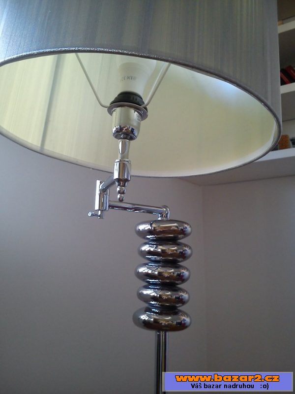 Lampa stojací designová