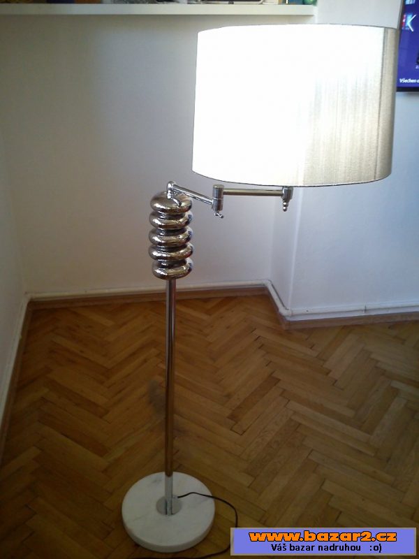 Lampa stojací designová