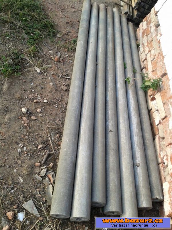 Prodám betonové sloupky 