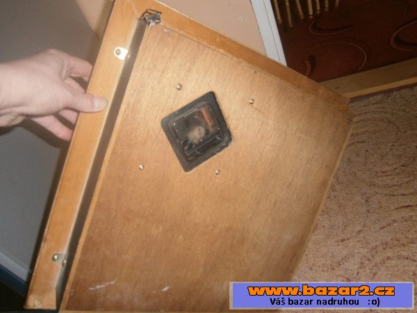 hodiny staré funkční