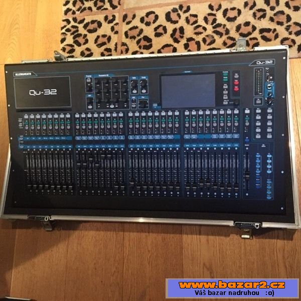 Allen a Heath QU-32 mixážní pulty
