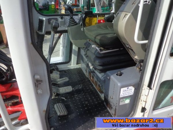 Takeuchi TB 135