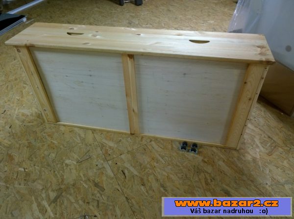 Šuple pod postel