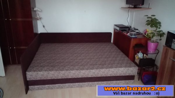 Postel 160x200cm s úlož. prostor