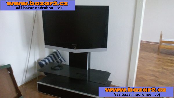 Televize+tel. stolek