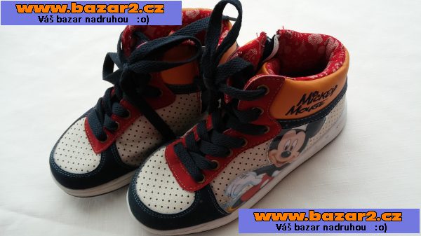 JARNI BOTY VEL 33 DISNEY