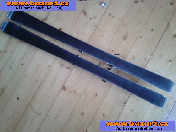 Dětské lyže 120 cm